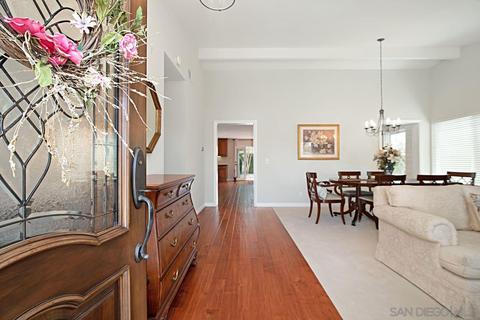 12835 Elmfield Ln, Poway, CA 92064 photo 4