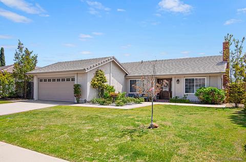 12835 Elmfield Ln, Poway, CA 92064 photo 2