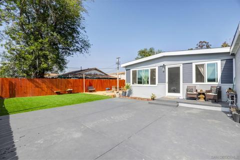 8749 Railroad Ave, Santee, CA 92071 photo 4
