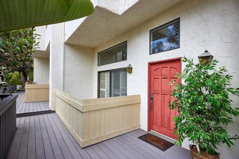 4002 La Jolla Village Dr, La Jolla, CA 92037