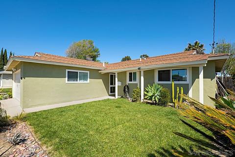 4940 Luna Dr, Oceanside, CA 92057 photo 3