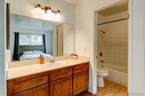 9270 Amys St # 43, Spring Valley, CA 91977 photo 20