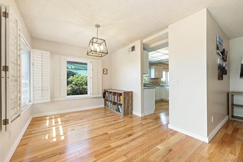11047 Collinwood Dr, Santee, CA 92071 photo 5