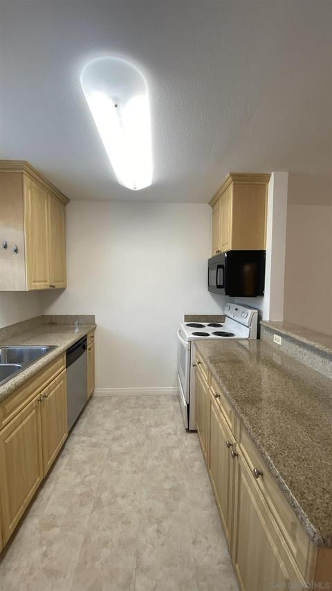 1160 E Washington Ave #9, El Cajon, CA 92019 photo 3
