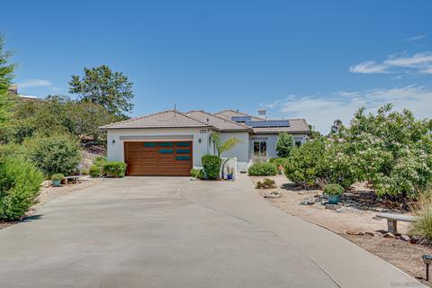 4510 Highland Oaks St, Fallbrook, CA 92028 photo 2