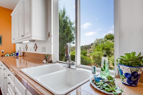 4510 Highland Oaks St, Fallbrook, CA 92028 photo 12