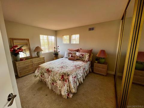 2468 Links Way, Vista, CA 92081 photo 14