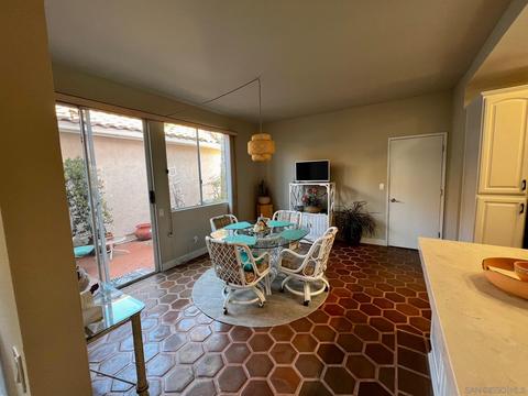 2468 Links Way, Vista, CA 92081 photo 21