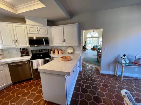 2468 Links Way, Vista, CA 92081 photo 11