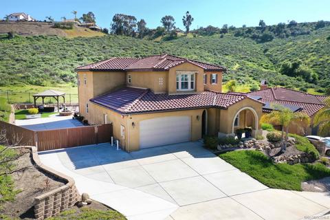1595 Los Senderos Dr, Santee, CA 92071