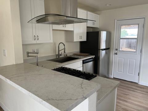 6060 Nancy Dr, La Mesa, CA 91942