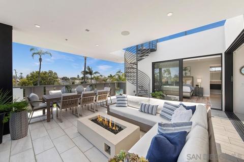 1014 5th St #3A, Coronado, CA 92118