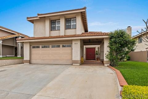8869 La Cartera St, San Diego, CA 92129