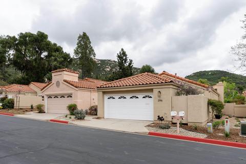 2196 Torrey Gln, Escondido, CA 92026 photo 20