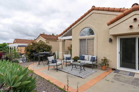 2196 Torrey Gln, Escondido, CA 92026 photo 17