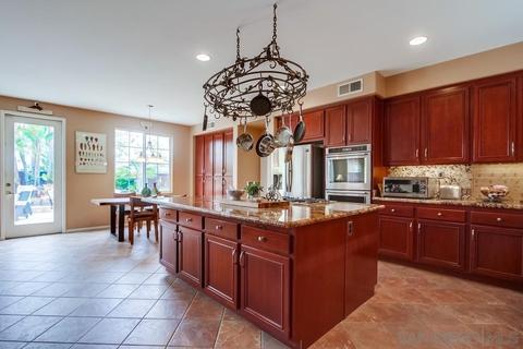 587 Rush Dr, San Marcos, CA 92078 photo 10