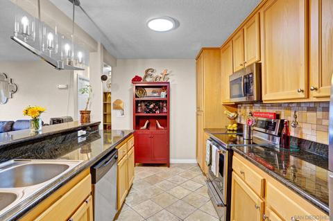 9860 Dale Ave #B4, Spring Valley, CA 91977 photo 13