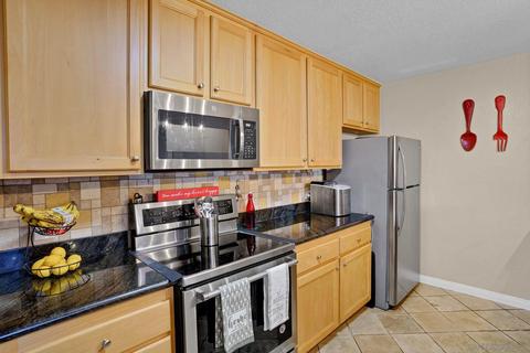 9860 Dale Ave #B4, Spring Valley, CA 91977 photo 10