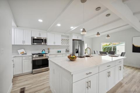 1930 W San Marcos Blvd #424, San Marcos, CA 92078