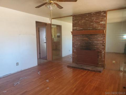 2175 Brookhurst Dr, El Cajon, CA 92019 photo 3