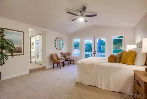 1276 Meadow Wood Pl, Encinitas, CA 92024 photo 5