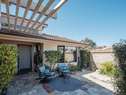 1645 Caminito Asterisco, La Jolla, CA 92037 photo 2