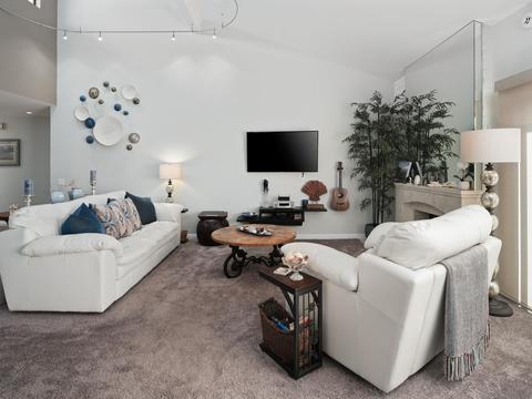 1645 Caminito Asterisco, La Jolla, CA 92037 photo 7