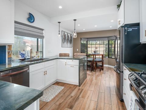 1645 Caminito Asterisco, La Jolla, CA 92037 photo 11