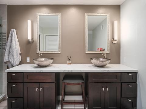 1645 Caminito Asterisco, La Jolla, CA 92037 photo 17