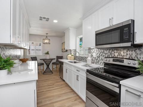 4765 Maple Ave, La Mesa, CA 91942 photo 8