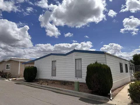 275 S Worthington St #SPC 10, Spring Valley, CA 91977