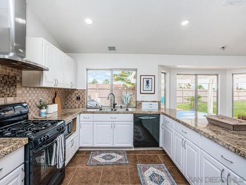 31380 Bandan Ct, Temecula, CA 92592 photo 9