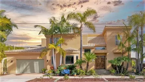 1720 Moorland Dr, San Diego, CA 92109