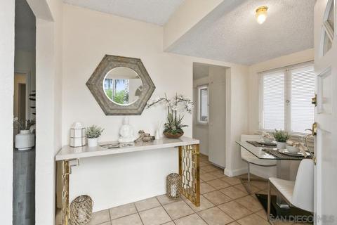 7775 Exchange Pl, La Jolla, CA 92037 photo 8