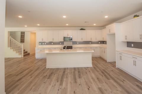 8902 Trailridge Ave, Santee, CA 92071 photo 4