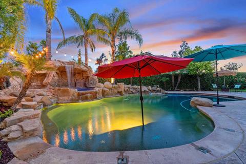 3718 Mandolin Ave, Simi Valley, CA 93063 photo 4