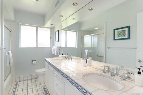 5507 Ladybird Ln, La Jolla, CA 92037 photo 17