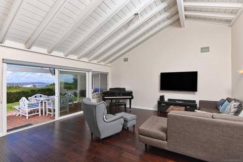 5507 Ladybird Ln, La Jolla, CA 92037 photo 4