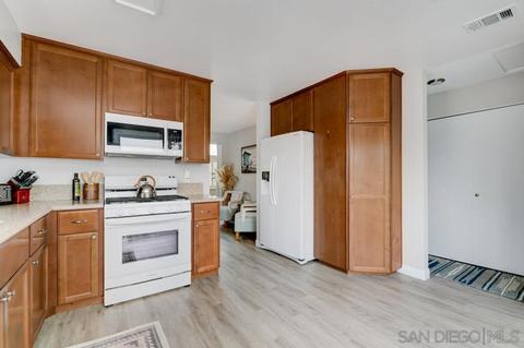 6913 Carnation Dr, Carlsbad, CA 92011 photo 12