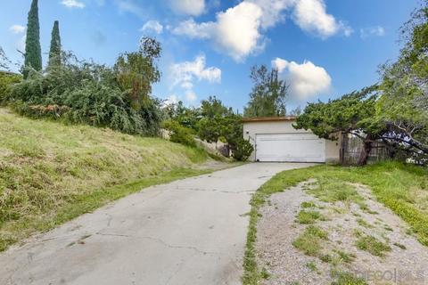 8550 Rockledge Rd, La Mesa, CA 91941 photo 2