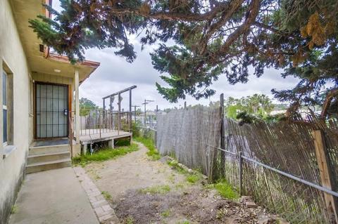 8550 Rockledge Rd, La Mesa, CA 91941 photo 3