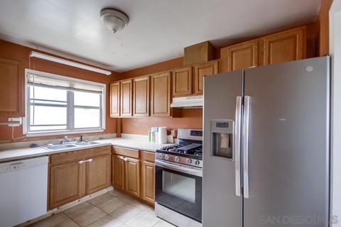 8550 Rockledge Rd, La Mesa, CA 91941 photo 10