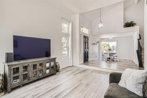 4727 Garfield St, La Mesa, CA 91941 photo 7