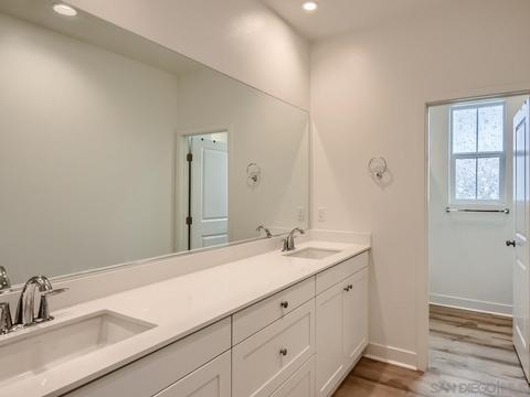 8710 Barbados Ln, Santee, CA 92071 photo 17