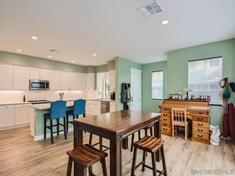 8710 Barbados Ln, Santee, CA 92071 photo 6