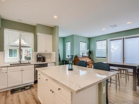 8710 Barbados Ln, Santee, CA 92071 photo 4
