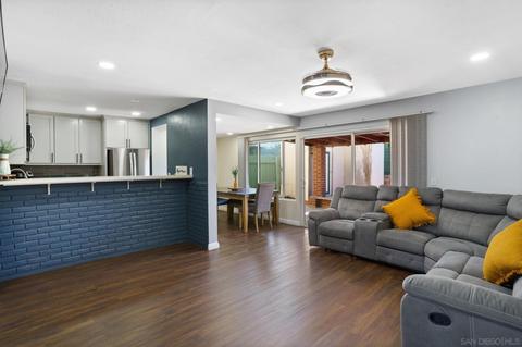 2012 Terracina Cir, Spring Valley, CA 91977 photo 4