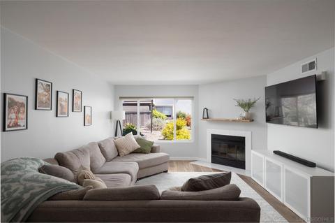 10263 Bell Gardens Dr # 5, Santee, CA 92071 photo 2