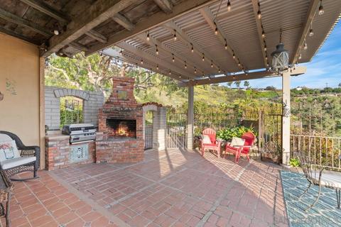 4304 Canterbury Dr, La Mesa, CA 91941 photo 23