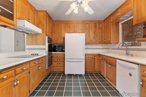 4304 Canterbury Dr, La Mesa, CA 91941 photo 12